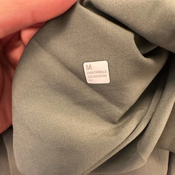 Lululemon Stretch Woven Ruffle Waist Wide Leg Cropped Pants M - Picture 5 of 5